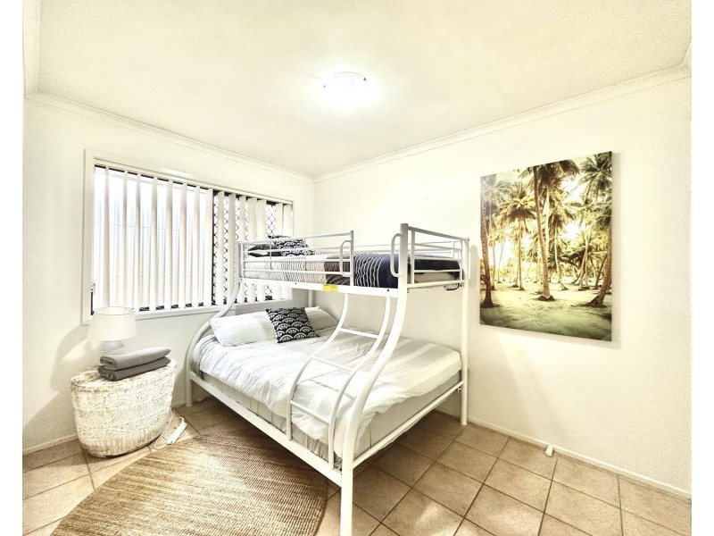 1/31 Victor Avenue, Paradise Point QLD 4216