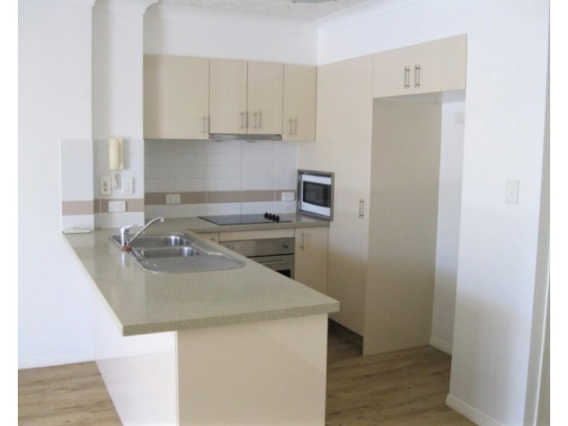 1/11 Clark Street, Biggera Waters QLD 4216