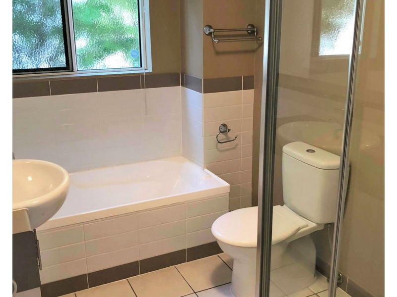 1/11 Clark Street, Biggera Waters QLD 4216
