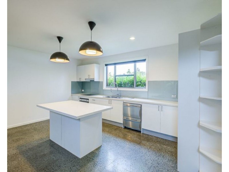 13 Shorehaven Place, Varsity Lakes QLD 4227