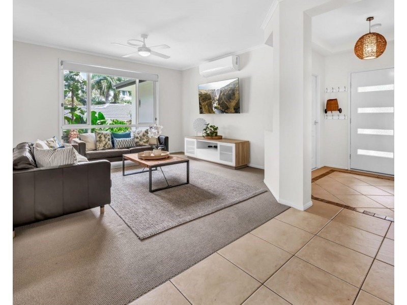 6 Koro Court, Ashmore QLD 4214