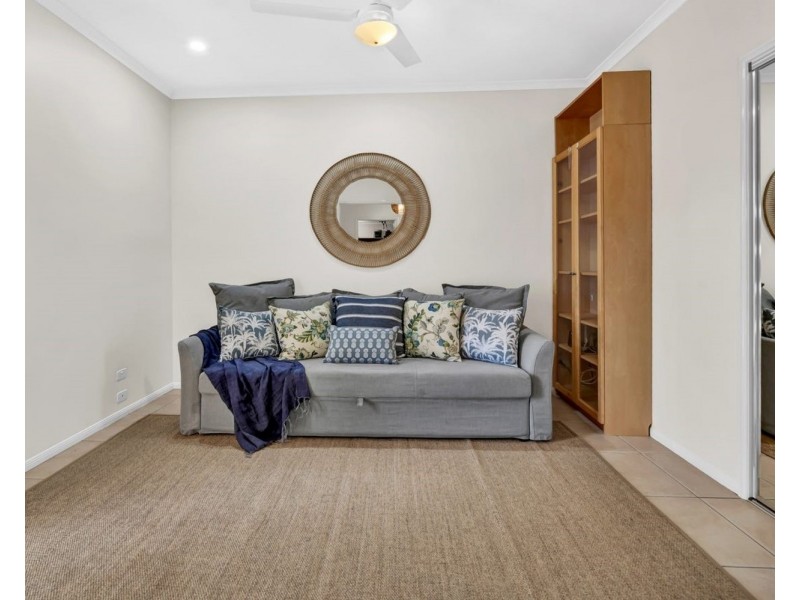 6 Koro Court, Ashmore QLD 4214