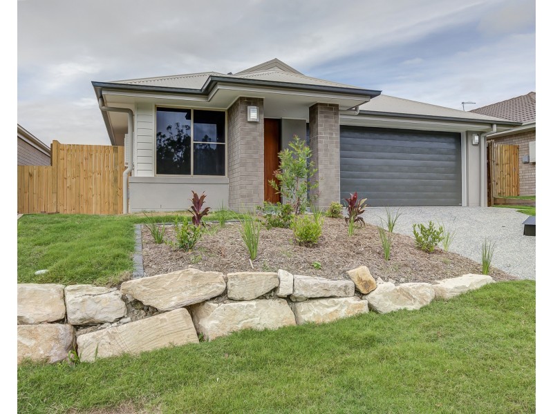 39 Gillian Drive, Coomera QLD 4209