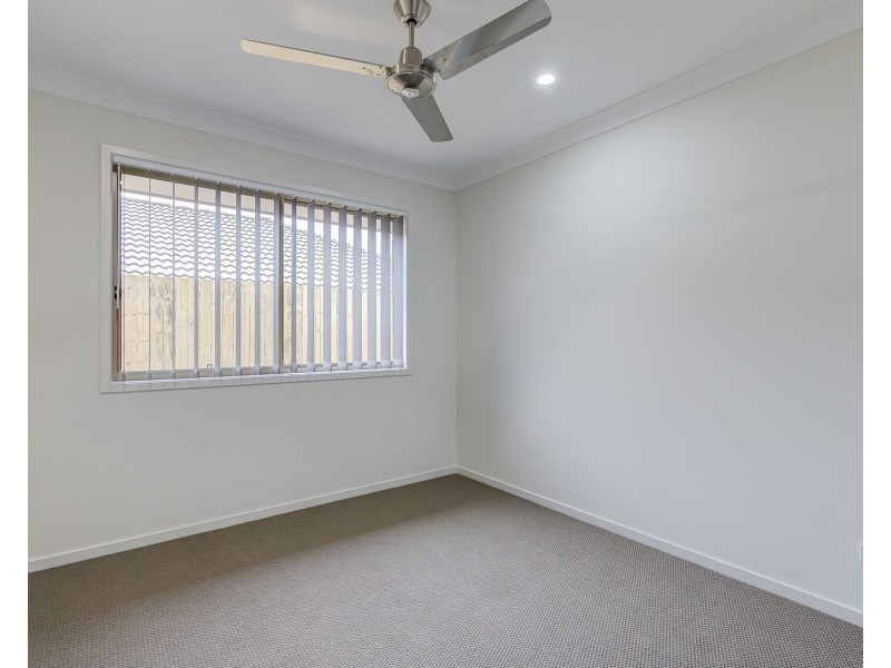 39 Gillian Drive, Coomera QLD 4209