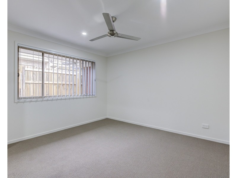 39 Gillian Drive, Coomera QLD 4209