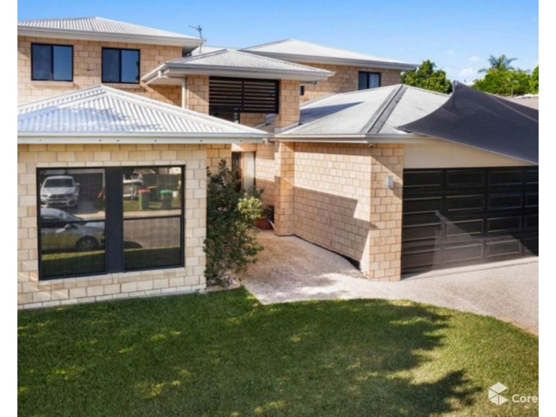 3 Chesterton Street, Pacific Pines QLD 4211