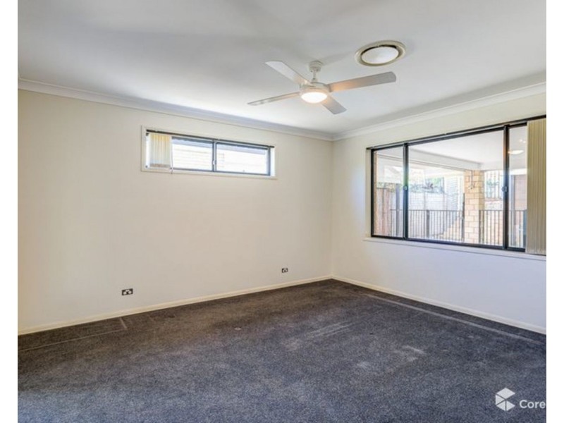3 Chesterton Street, Pacific Pines QLD 4211