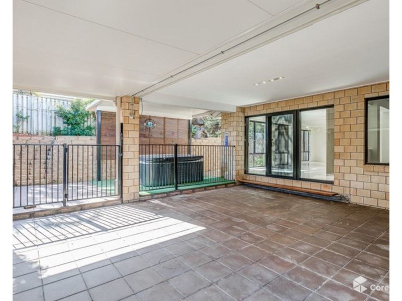 3 Chesterton Street, Pacific Pines QLD 4211