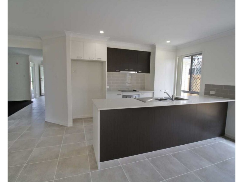 19 Scoria Street, Yarrabilba QLD 4207