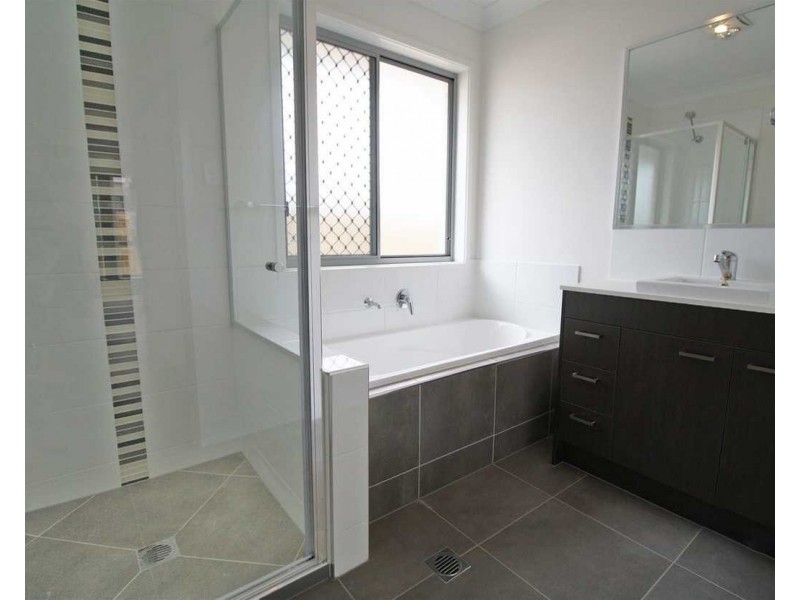 19 Scoria Street, Yarrabilba QLD 4207