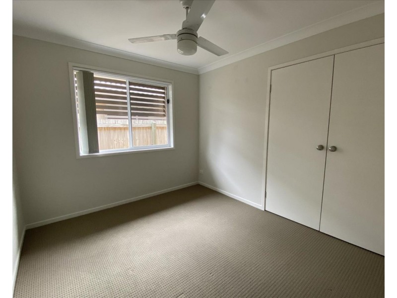 74 Beaumont Drive, Pimpama QLD 4209