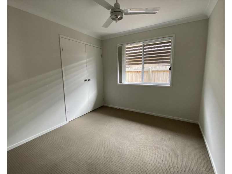 74 Beaumont Drive, Pimpama QLD 4209