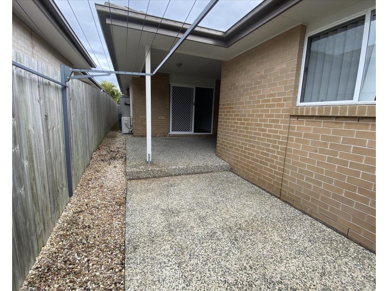 74 Beaumont Drive, Pimpama QLD 4209