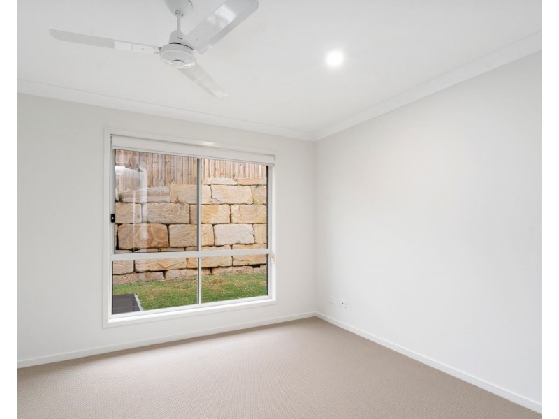 2/65 Herbst Drive, Bahrs Scrub QLD 4207