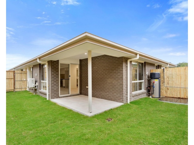 2/65 Herbst Drive, Bahrs Scrub QLD 4207