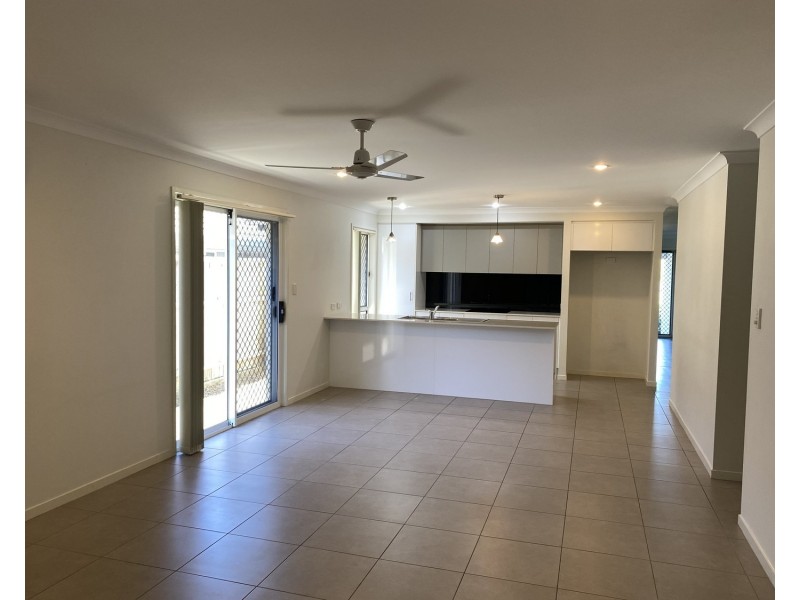 120 River Run Circuit, Ormeau Hills QLD 4208