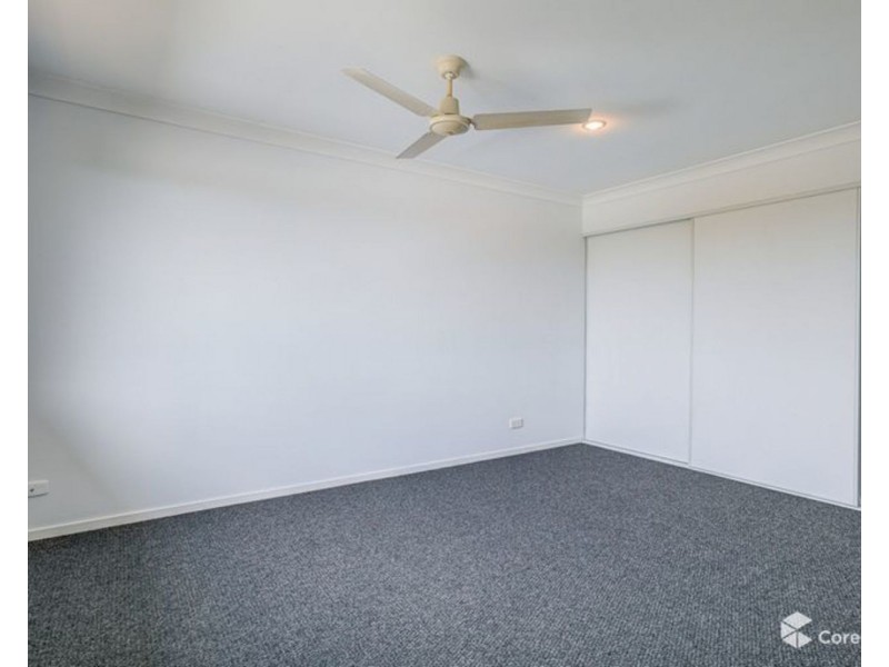 3 Norfolk Drive, Pacific Pines QLD 4211