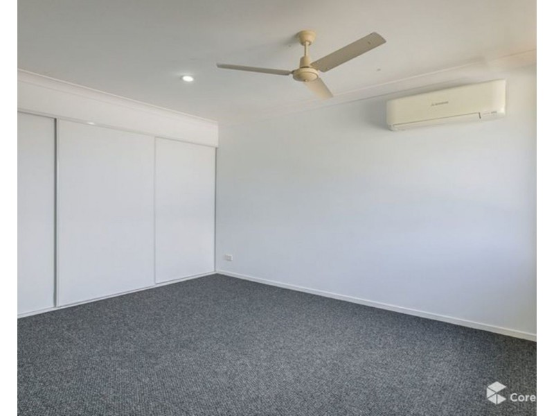 3 Norfolk Drive, Pacific Pines QLD 4211
