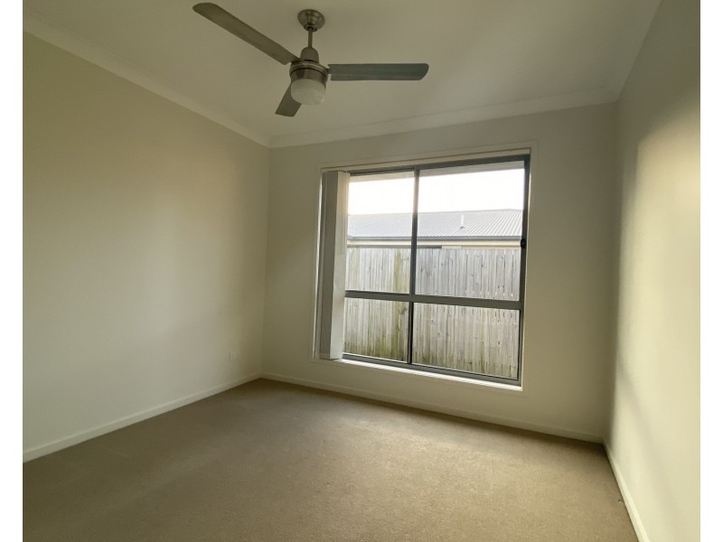 12 Matas Drive, Pimpama QLD 4209