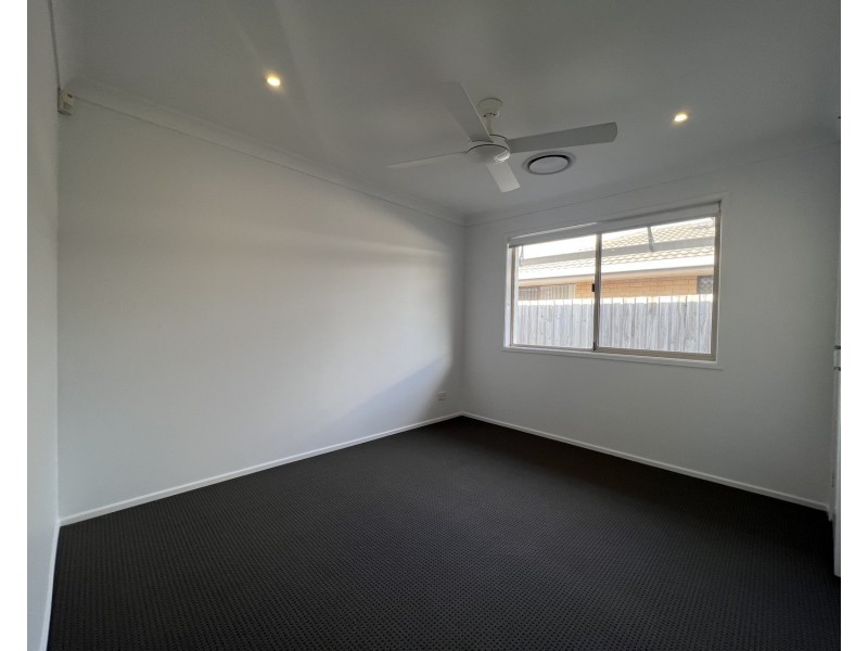 13 Turana Street, Coombabah QLD 4216