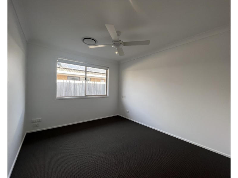 13 Turana Street, Coombabah QLD 4216