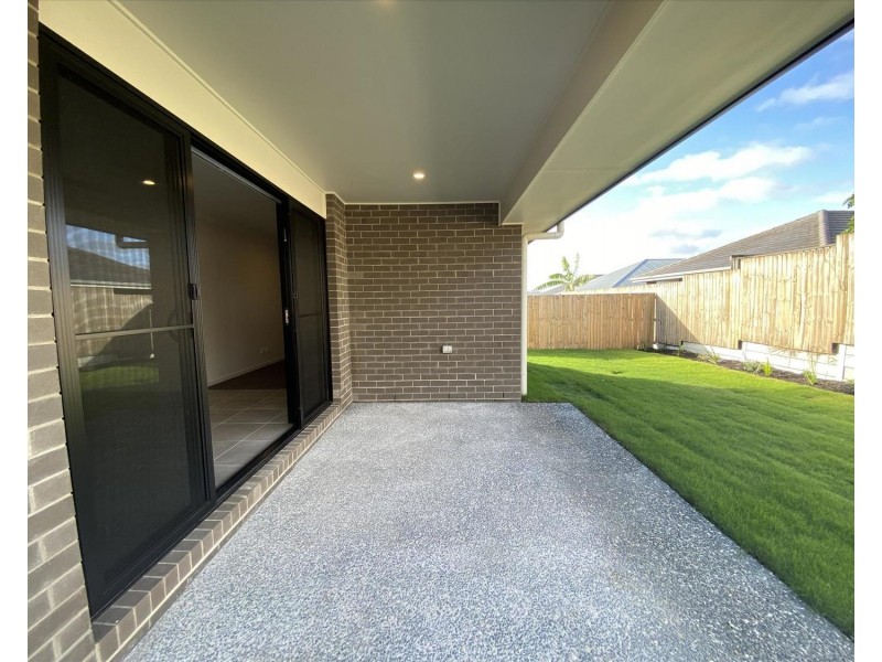 7 Eileen Court, Logan Reserve QLD 4133