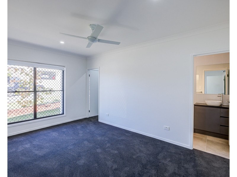 87 Dysart Drive, Holmview QLD 4207