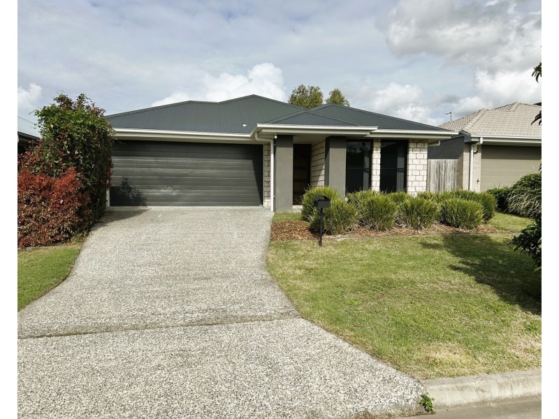 7 Richmond Street, Pimpama QLD 4209