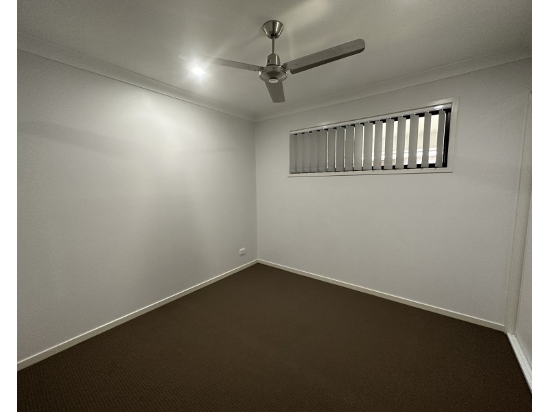 7 Richmond Street, Pimpama QLD 4209