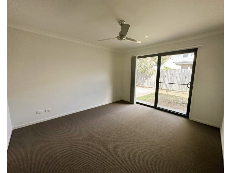 7 Richmond Street, Pimpama QLD 4209