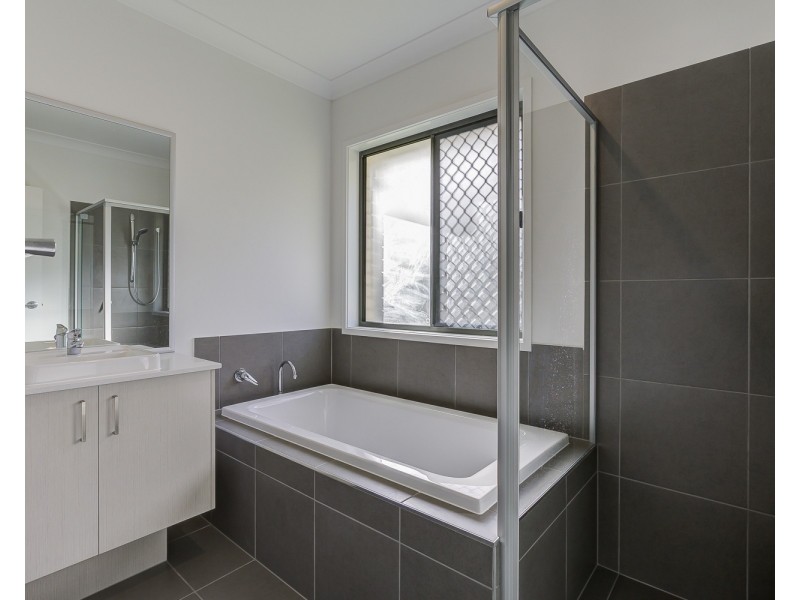 43 Enclave Drive, Bahrs Scrub QLD 4207