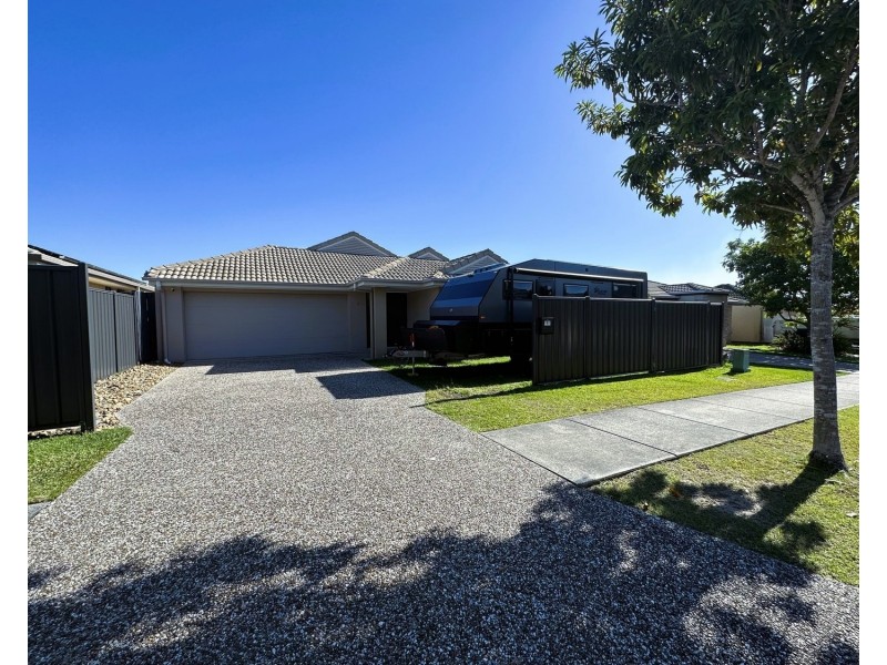 5 Taske Rise, Pacific Pines QLD 4211