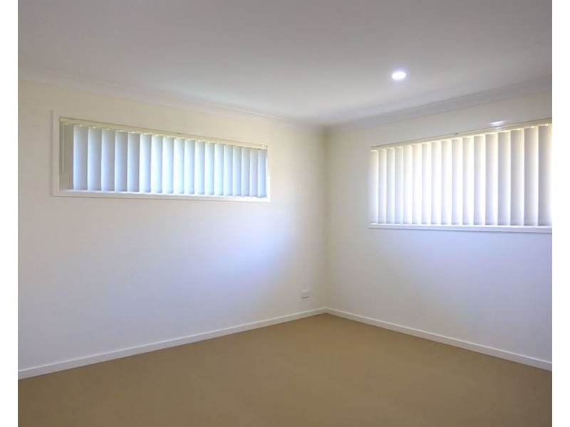 60 Augusta Boulevard, Pimpama QLD 4209