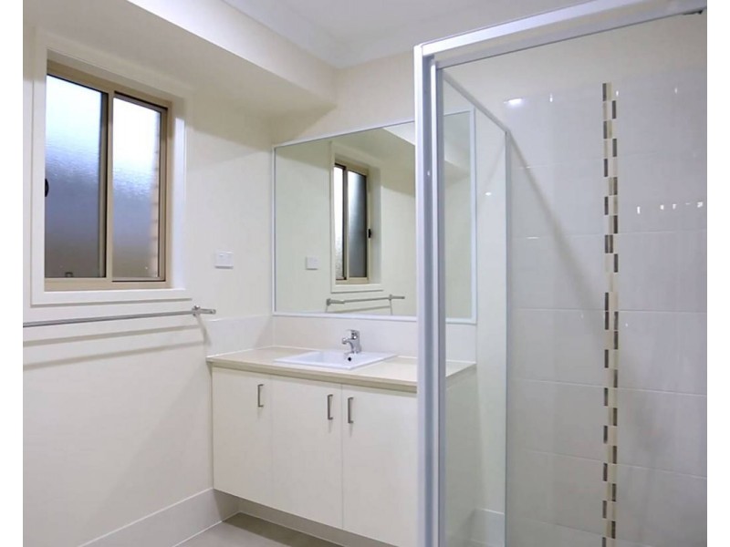 19 Dysart Drive, Holmview QLD 4207