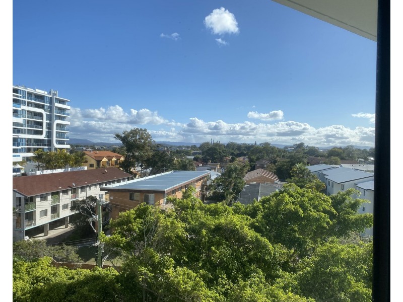 504/41 Labrador Street, Labrador QLD 4215