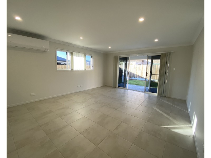 3 Eileen Court, Logan Reserve QLD 4133