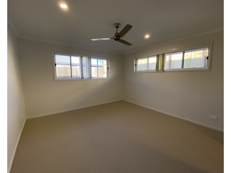 3 Eileen Court, Logan Reserve QLD 4133