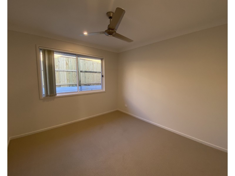 3 Eileen Court, Logan Reserve QLD 4133