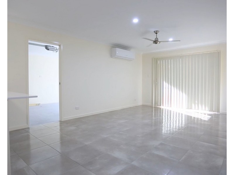 18 Casey Street, Pimpama QLD 4209