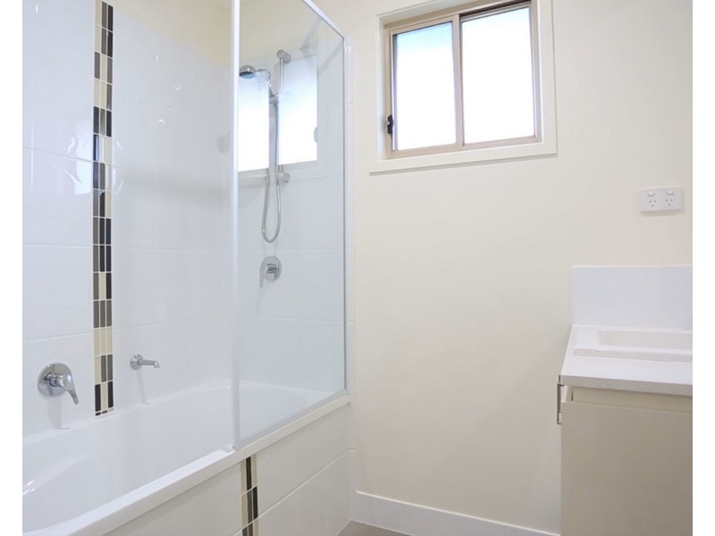 18 Casey Street, Pimpama QLD 4209