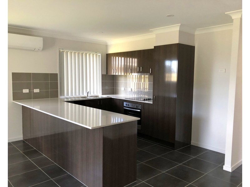 59 Fountain Street, Pimpama QLD 4209