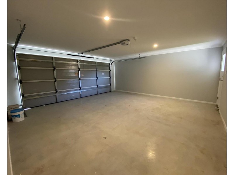 16 Aspen Circuit, Logan Reserve QLD 4133