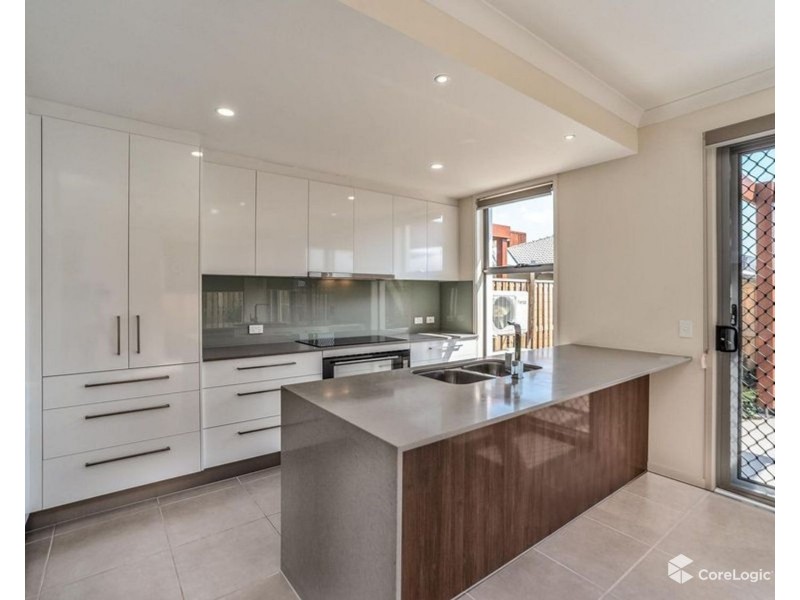 4/65-81 Broadwater Avenue, Hope Island QLD 4212