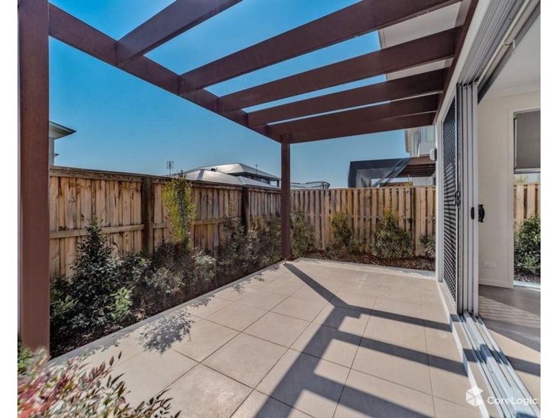 4/65-81 Broadwater Avenue, Hope Island QLD 4212