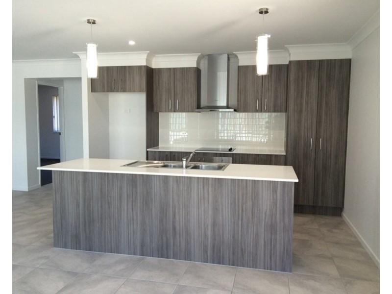 13 Capella Street, Coomera QLD 4209