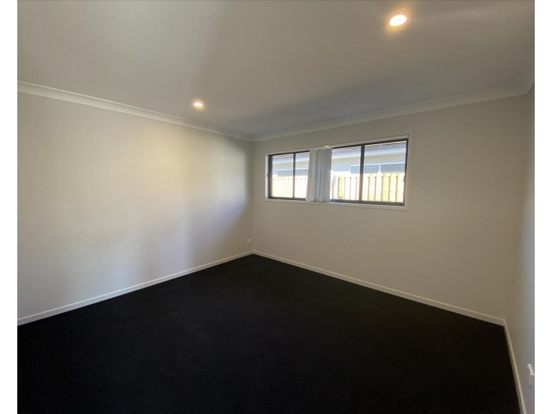 22 Aspen Circuit, Logan Reserve QLD 4133