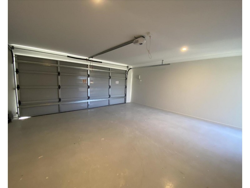 22 Aspen Circuit, Logan Reserve QLD 4133