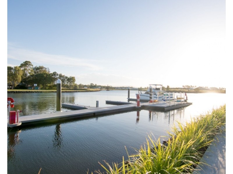 43/93 Sheehan Avenue, Hope Island QLD 4212