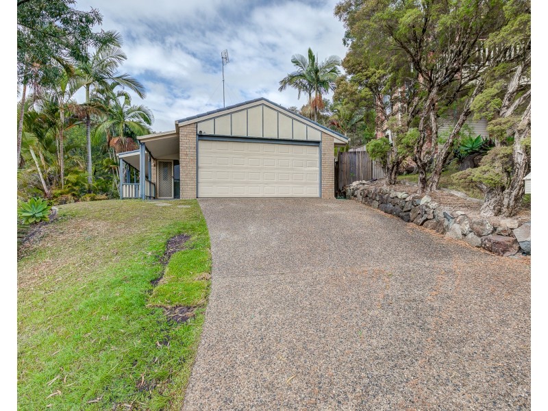 32 Capricorn Drive, Pacific Pines QLD 4211