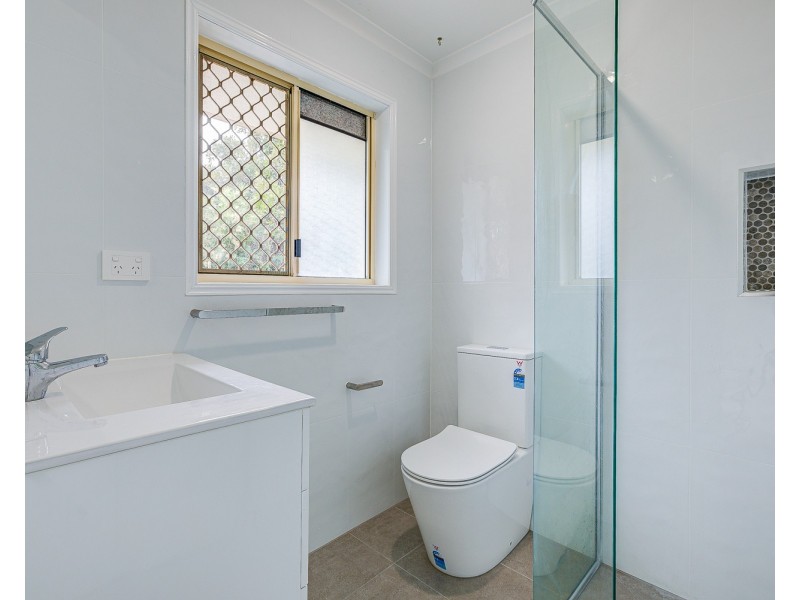 32 Capricorn Drive, Pacific Pines QLD 4211